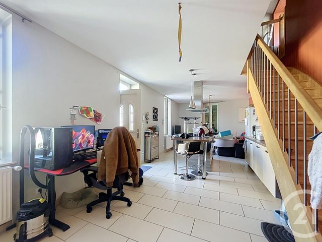 maison à louer - 3 pièces - 73.0 m2 - MONTAIGU LE BLIN - 03 - AUVERGNE - Century 21 Lefèbvre Immobilier