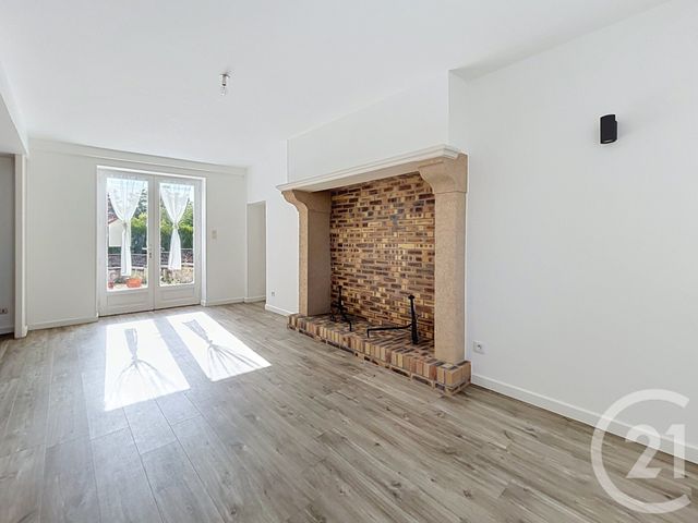 maison à vendre - 4 pièces - 82.0 m2 - CINDRE - 03 - AUVERGNE - Century 21 Lefèbvre Immobilier