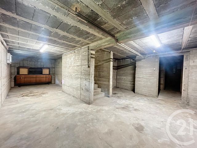 maison à louer - 5 pièces - 135.0 m2 - LA FERTE HAUTERIVE - 03 - AUVERGNE - Century 21 Lefèbvre Immobilier