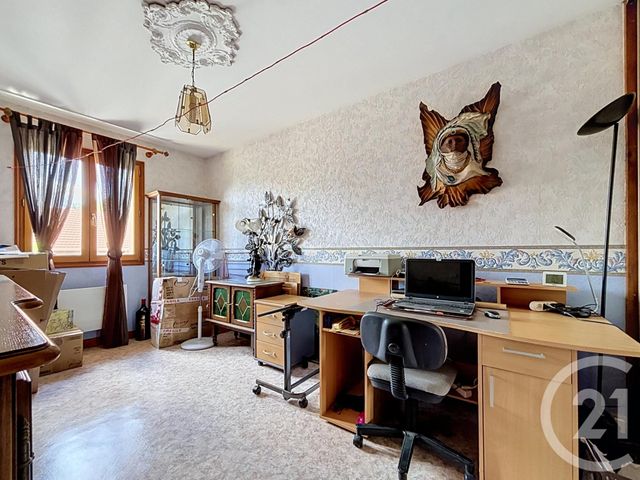 maison à vendre - 4 pièces - 113.25 m2 - ETROUSSAT - 03 - AUVERGNE - Century 21 Lefèbvre Immobilier