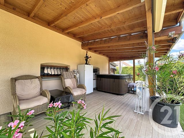 maison à vendre - 4 pièces - 113.25 m2 - ETROUSSAT - 03 - AUVERGNE - Century 21 Lefèbvre Immobilier
