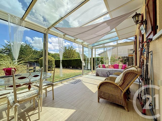 maison à vendre - 4 pièces - 113.25 m2 - ETROUSSAT - 03 - AUVERGNE - Century 21 Lefèbvre Immobilier