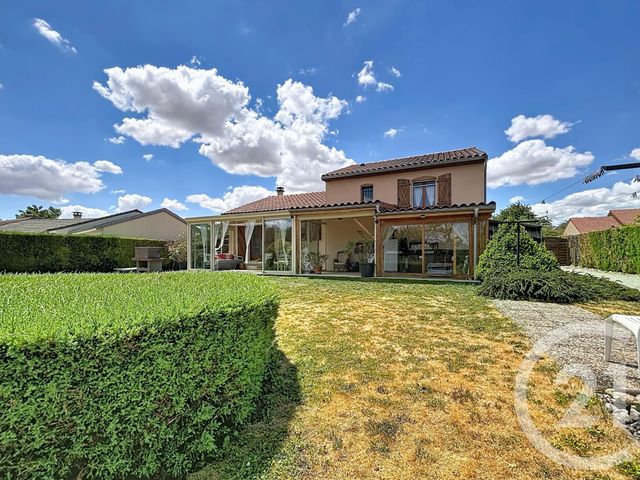 maison à vendre - 4 pièces - 113.25 m2 - ETROUSSAT - 03 - AUVERGNE - Century 21 Lefèbvre Immobilier