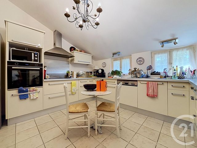 maison à vendre - 5 pièces - 194.4 m2 - VERNEUIL EN BOURBONNAIS - 03 - AUVERGNE - Century 21 Lefèbvre Immobilier