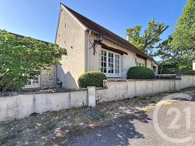 maison à vendre - 5 pièces - 194.4 m2 - VERNEUIL EN BOURBONNAIS - 03 - AUVERGNE - Century 21 Lefèbvre Immobilier