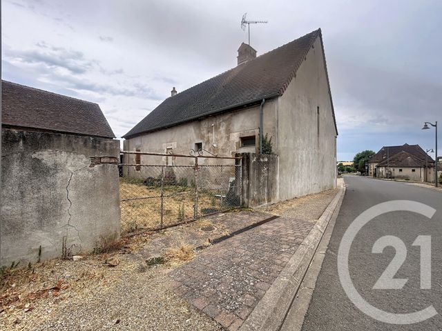 maison à vendre - 3 pièces - 100.0 m2 - BRESNAY - 03 - AUVERGNE - Century 21 Lefèbvre Immobilier