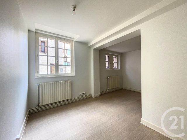 maison à louer - 3 pièces - 122.0 m2 - ST POURCAIN SUR SIOULE - 03 - AUVERGNE - Century 21 Lefèbvre Immobilier