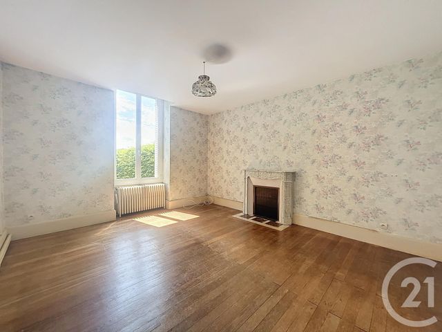 Appartement F3 à louer - 3 pièces - 75.57 m2 - VARENNES SUR ALLIER - 03 - AUVERGNE - Century 21 Lefèbvre Immobilier