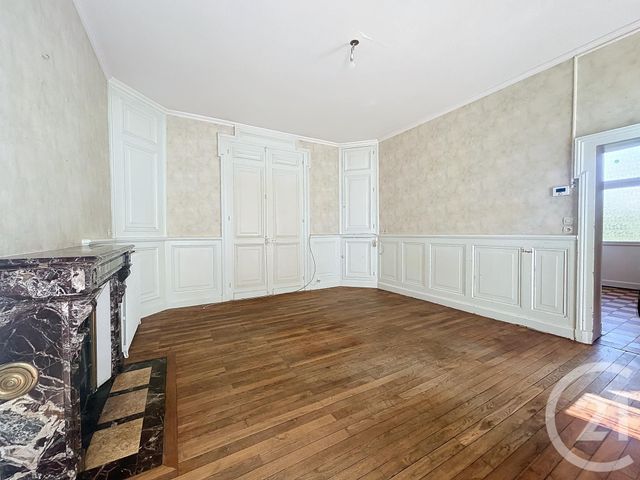 Appartement F3 à louer - 3 pièces - 75.57 m2 - VARENNES SUR ALLIER - 03 - AUVERGNE - Century 21 Lefèbvre Immobilier