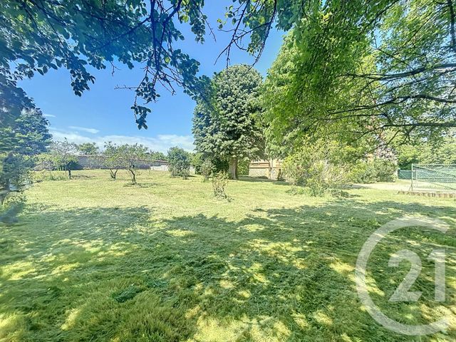 Appartement F3 à louer - 3 pièces - 75.57 m2 - VARENNES SUR ALLIER - 03 - AUVERGNE - Century 21 Lefèbvre Immobilier