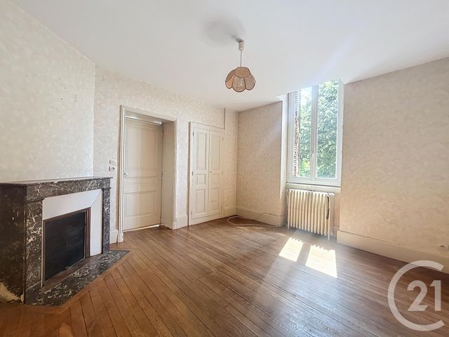 Appartement F3 à louer - 3 pièces - 75.57 m2 - VARENNES SUR ALLIER - 03 - AUVERGNE - Century 21 Lefèbvre Immobilier