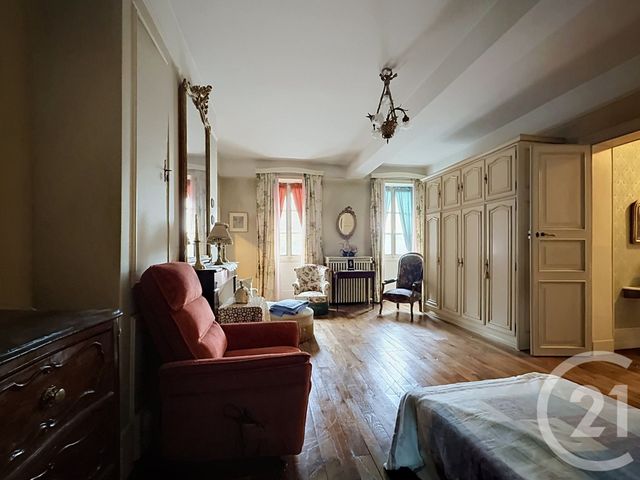 maison à vendre - 8 pièces - 429.5 m2 - ST POURCAIN SUR SIOULE - 03 - AUVERGNE - Century 21 Lefèbvre Immobilier