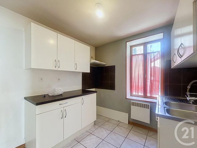 maison à louer - 4 pièces - 96.14 m2 - ST POURCAIN SUR SIOULE - 03 - AUVERGNE - Century 21 Lefèbvre Immobilier