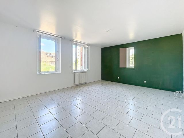 maison à louer - 4 pièces - 113.0 m2 - VOUSSAC - 03 - AUVERGNE - Century 21 Lefèbvre Immobilier