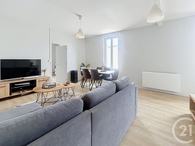 Appartement F3 à louer - 3 pièces - 63.72 m2 - CHANTELLE - 03 - AUVERGNE - Century 21 Lefèbvre Immobilier