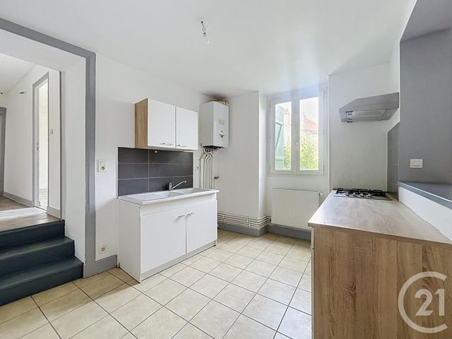 Appartement F2 bis à louer - 2 pièces - 51.63 m2 - ST POURCAIN SUR SIOULE - 03 - AUVERGNE - Century 21 Lefèbvre Immobilier
