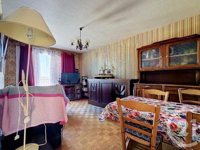 maison à vendre - 4 pièces - 77.9 m2 - TRONGET - 03 - AUVERGNE - Century 21 Lefèbvre Immobilier