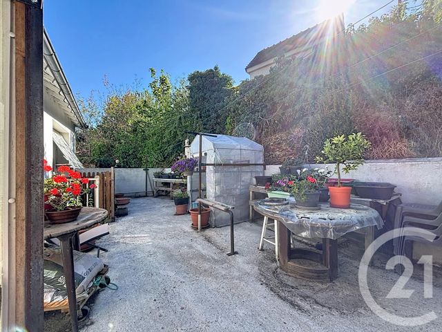 maison à vendre - 4 pièces - 77.9 m2 - TRONGET - 03 - AUVERGNE - Century 21 Lefèbvre Immobilier