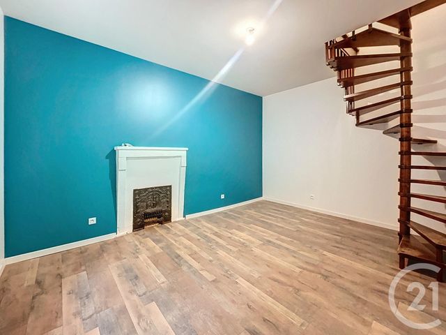 Appartement F3 à louer - 3 pièces - 58.0 m2 - ST POURCAIN SUR SIOULE - 03 - AUVERGNE - Century 21 Lefèbvre Immobilier