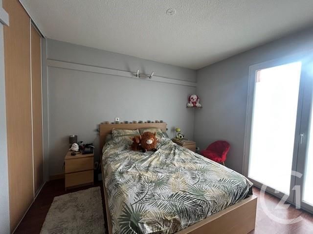 Appartement F3 à louer - 3 pièces - 65.0 m2 - ST POURCAIN SUR SIOULE - 03 - AUVERGNE - Century 21 Lefèbvre Immobilier