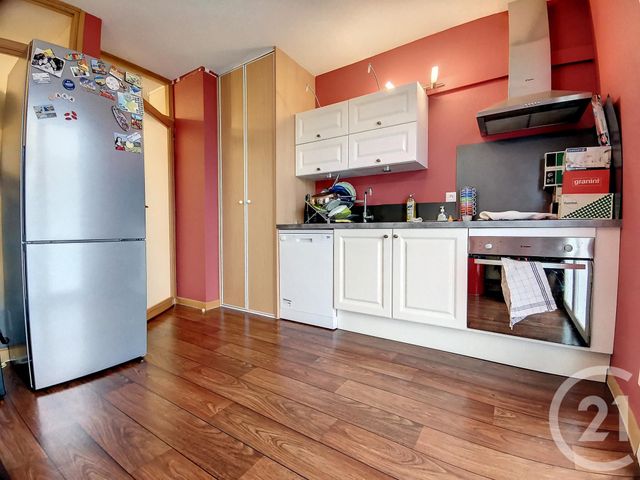 Appartement F3 à louer - 3 pièces - 65.0 m2 - ST POURCAIN SUR SIOULE - 03 - AUVERGNE - Century 21 Lefèbvre Immobilier