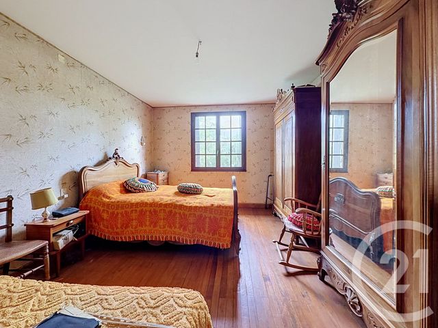 maison à vendre - 7 pièces - 197.0 m2 - TRONGET - 03 - AUVERGNE - Century 21 Lefèbvre Immobilier