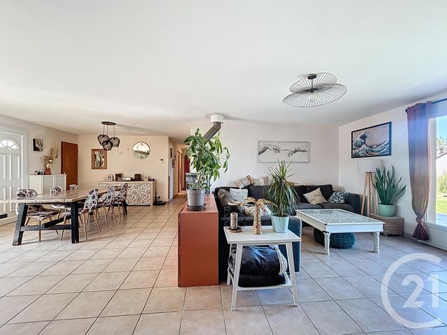 maison à louer - 5 pièces - 117.0 m2 - BRANSAT - 03 - AUVERGNE - Century 21 Lefèbvre Immobilier