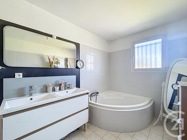 maison à louer - 5 pièces - 117.0 m2 - BRANSAT - 03 - AUVERGNE - Century 21 Lefèbvre Immobilier