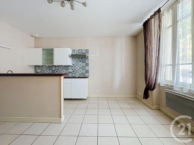 appartement - ST POURCAIN SUR SIOULE - 03