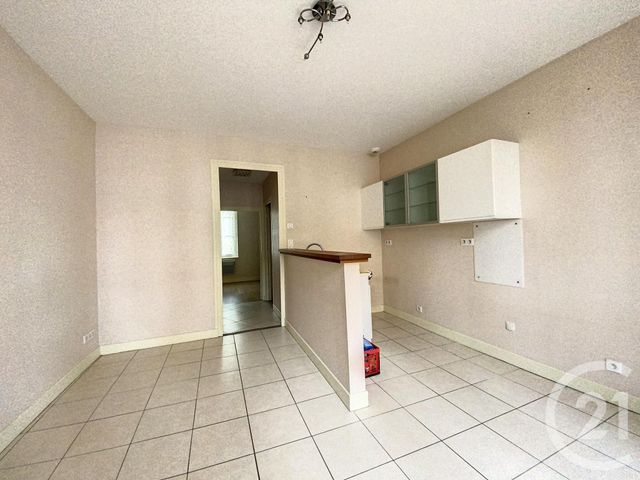 Appartement F2 à louer ST POURCAIN SUR SIOULE