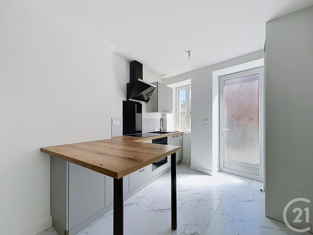 maison à louer - 2 pièces - 34.0 m2 - ST POURCAIN SUR SIOULE - 03 - AUVERGNE - Century 21 Lefèbvre Immobilier