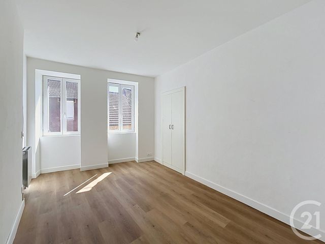 maison à louer - 2 pièces - 34.0 m2 - ST POURCAIN SUR SIOULE - 03 - AUVERGNE - Century 21 Lefèbvre Immobilier