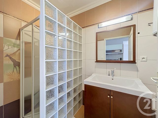 Appartement F2 à louer - 2 pièces - 39.48 m2 - ST POURCAIN SUR SIOULE - 03 - AUVERGNE - Century 21 Lefèbvre Immobilier