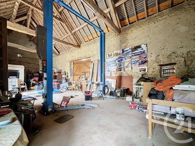 maison à vendre - 4 pièces - 114.15 m2 - ETROUSSAT - 03 - AUVERGNE - Century 21 Lefèbvre Immobilier