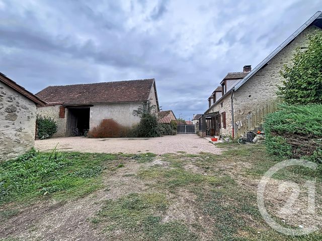 maison à vendre - 4 pièces - 114.15 m2 - ETROUSSAT - 03 - AUVERGNE - Century 21 Lefèbvre Immobilier