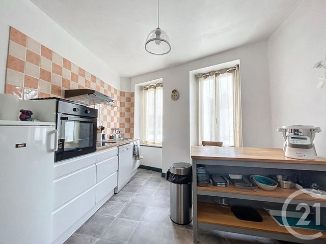 maison à louer - 2 pièces - 57.4 m2 - ST POURCAIN SUR SIOULE - 03 - AUVERGNE - Century 21 Lefèbvre Immobilier
