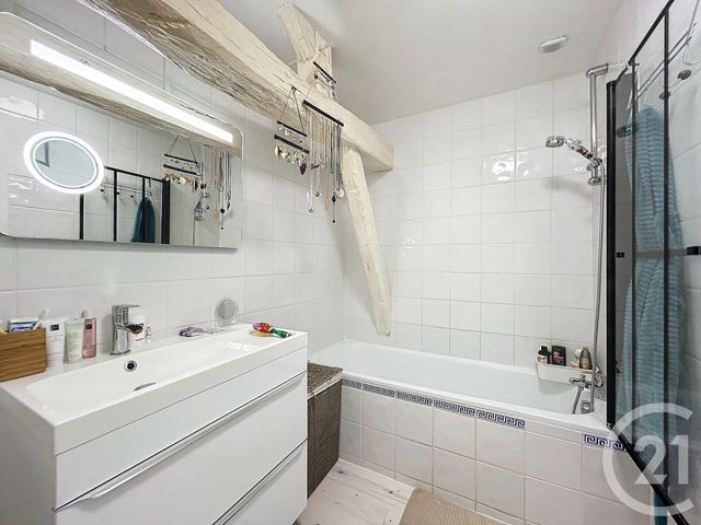 maison à louer - 2 pièces - 57.4 m2 - ST POURCAIN SUR SIOULE - 03 - AUVERGNE - Century 21 Lefèbvre Immobilier