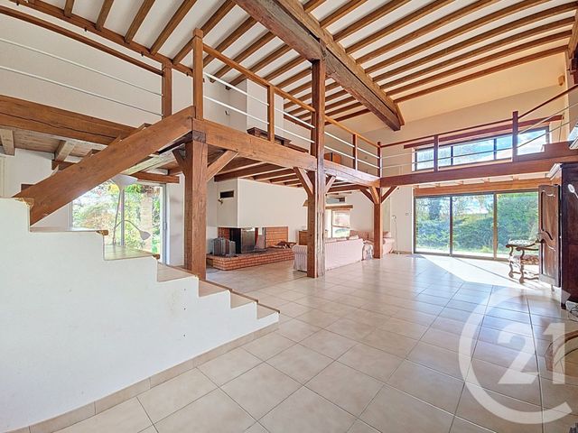 maison à vendre - 7 pièces - 238.9 m2 - ST DIDIER LA FORET - 03 - AUVERGNE - Century 21 Lefèbvre Immobilier