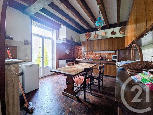 maison à vendre - 7 pièces - 238.9 m2 - ST DIDIER LA FORET - 03 - AUVERGNE - Century 21 Lefèbvre Immobilier
