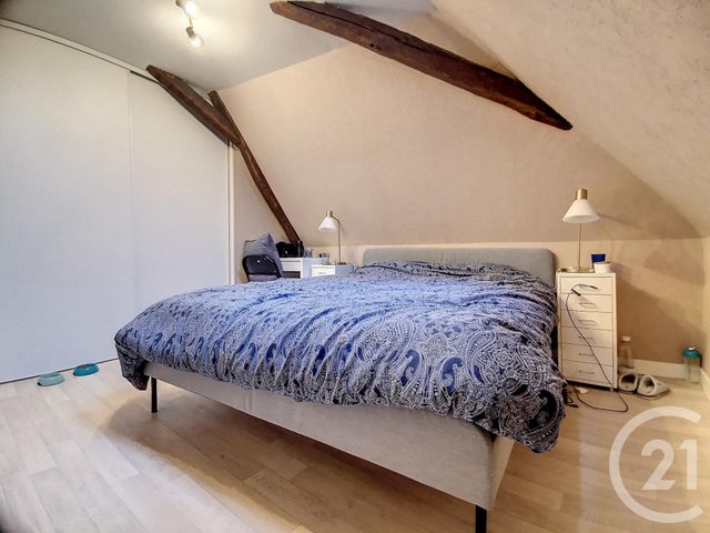 Appartement F2 à louer - 2 pièces - 48.6 m2 - ST POURCAIN SUR SIOULE - 03 - AUVERGNE - Century 21 Lefèbvre Immobilier