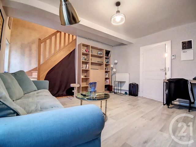 Appartement F2 à louer - 2 pièces - 48.6 m2 - ST POURCAIN SUR SIOULE - 03 - AUVERGNE - Century 21 Lefèbvre Immobilier