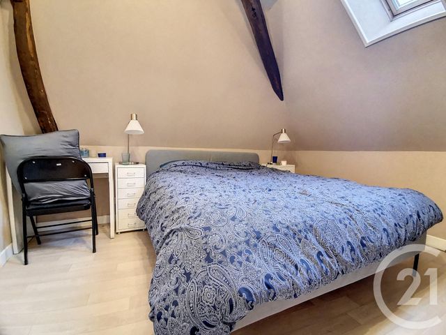 Appartement F2 à louer - 2 pièces - 48.6 m2 - ST POURCAIN SUR SIOULE - 03 - AUVERGNE - Century 21 Lefèbvre Immobilier