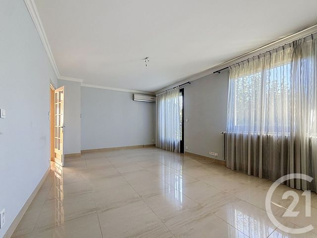 maison à vendre - 8 pièces - 277.6 m2 - ST POURCAIN SUR SIOULE - 03 - AUVERGNE - Century 21 Lefèbvre Immobilier