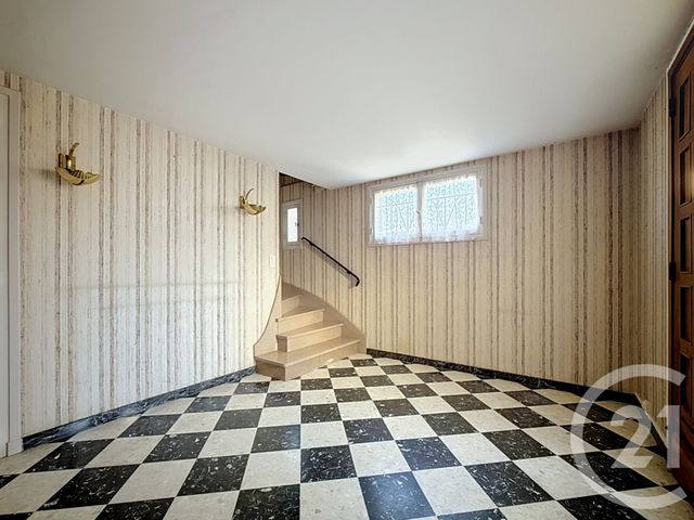 maison à vendre - 8 pièces - 277.6 m2 - ST POURCAIN SUR SIOULE - 03 - AUVERGNE - Century 21 Lefèbvre Immobilier