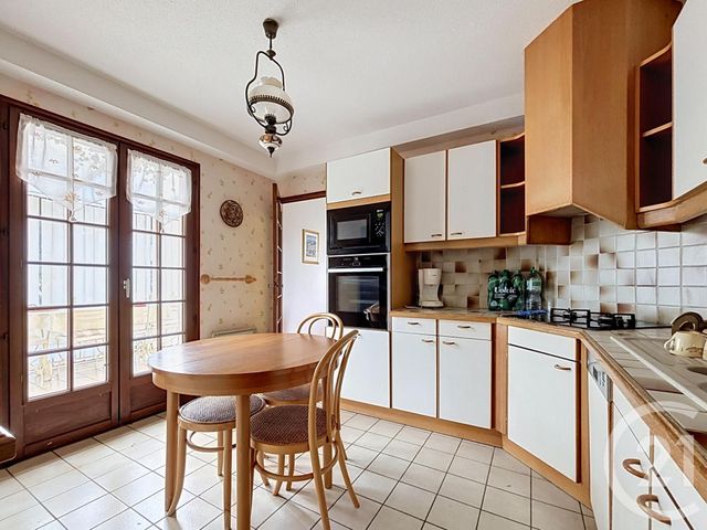 maison à vendre - 7 pièces - 229.8 m2 - ST POURCAIN SUR SIOULE - 03 - AUVERGNE - Century 21 Lefèbvre Immobilier