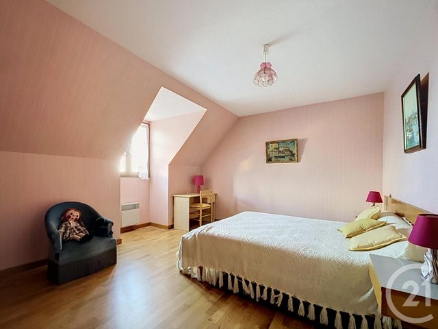 maison à vendre - 7 pièces - 229.8 m2 - ST POURCAIN SUR SIOULE - 03 - AUVERGNE - Century 21 Lefèbvre Immobilier
