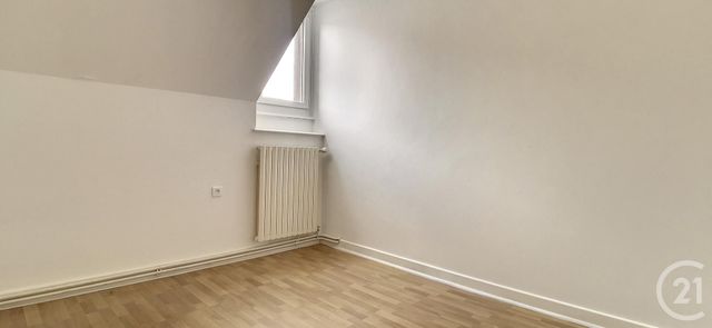 Appartement F3 à louer - 4 pièces - 70.82 m2 - VARENNES SUR ALLIER - 03 - AUVERGNE - Century 21 Lefèbvre Immobilier