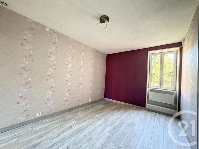 Appartement F2 à louer - 2 pièces - 50.0 m2 - VARENNES SUR ALLIER - 03 - AUVERGNE - Century 21 Lefèbvre Immobilier