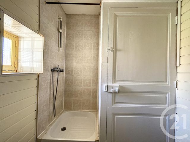 Appartement F2 à louer - 2 pièces - 50.0 m2 - VARENNES SUR ALLIER - 03 - AUVERGNE - Century 21 Lefèbvre Immobilier