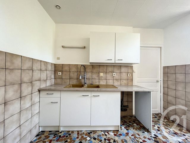 Appartement F2 à louer - 2 pièces - 50.0 m2 - VARENNES SUR ALLIER - 03 - AUVERGNE - Century 21 Lefèbvre Immobilier